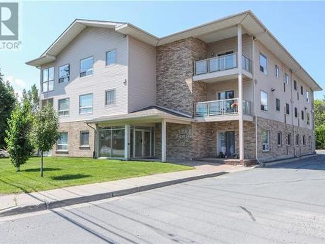 Condo for sale in Wanup, Ontario
