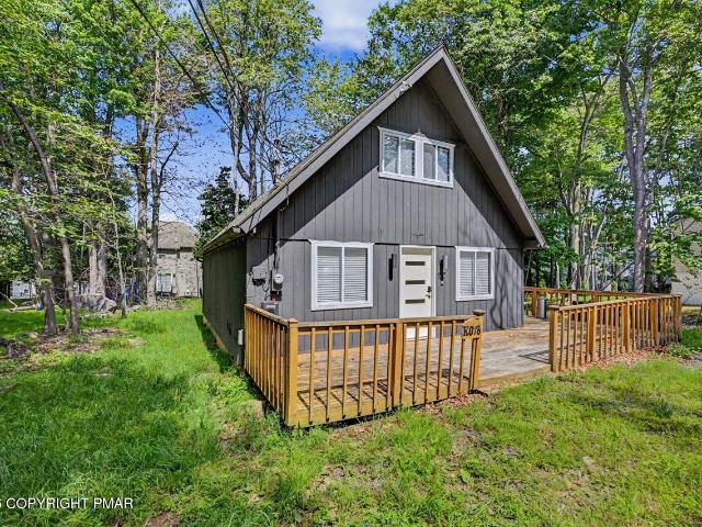 House for sale in A Pocono Country Place, Coolbaugh Township