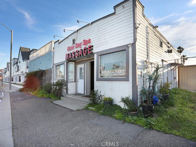 Property for sale in Huntington Beach, California