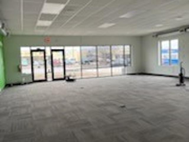Commercial for sale in Newton, Iowa