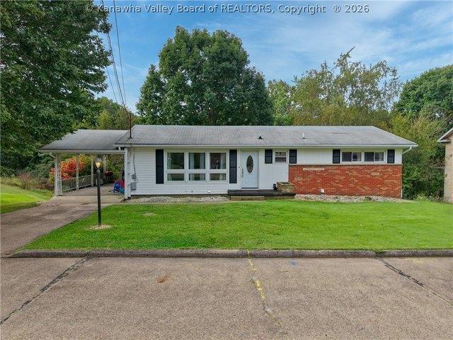 House for sale in Forest Hills, Vienna
