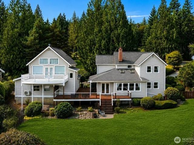 House for sale in Carnation, Washington