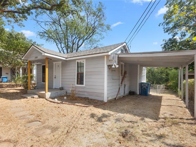 House for sale in Denison, Texas