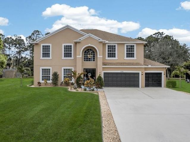 House for sale in Loxahatchee, Florida