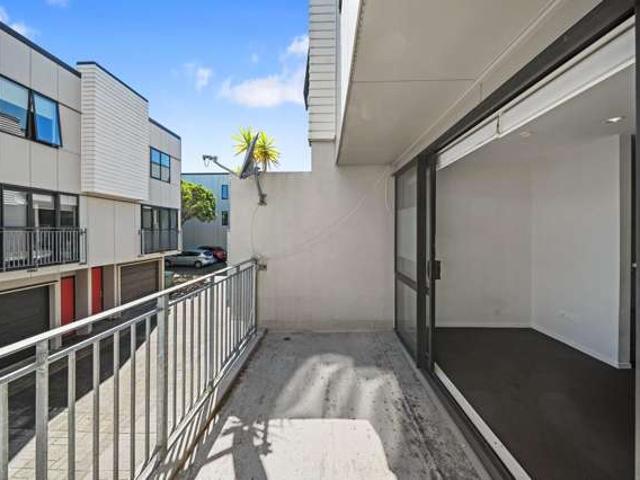Apartment for sale in Avondale