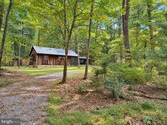 House for sale in Metal Township, Franklin County
