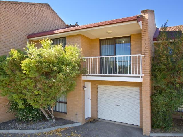Apartment for rent in Piallamore, New South Wales