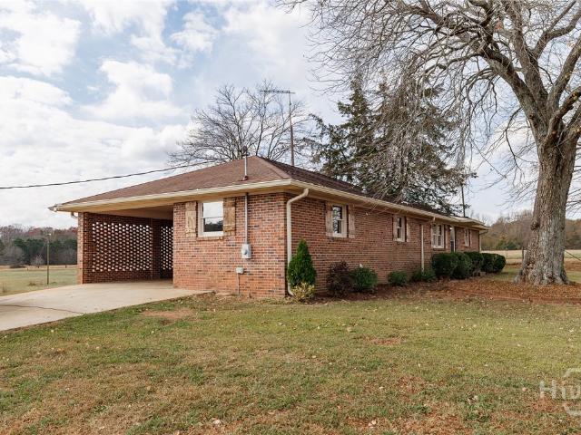 House for sale in Danielsville, Georgia
