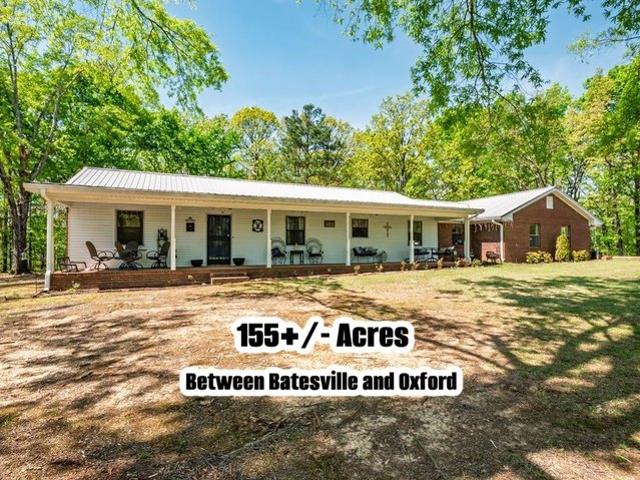 House for sale in Batesville, Mississippi