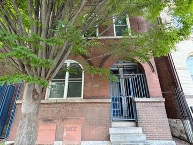 House for sale in Saint Louis, Missouri