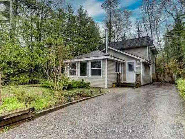 House for sale in Wasaga Beach, Ontario