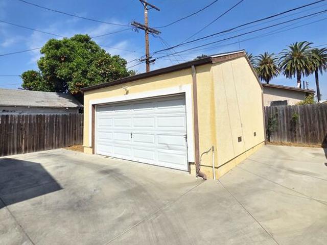 Property for rent in Canoga Park, California