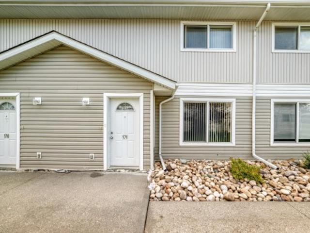 Townhouse for sale in Rolly View, Alberta