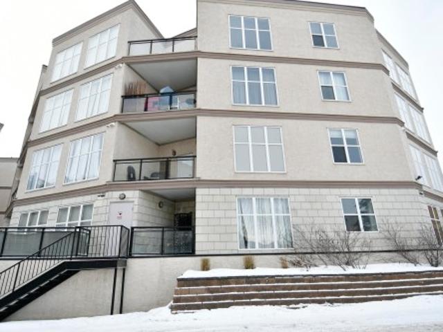 Condo for sale in Rolly View, Alberta