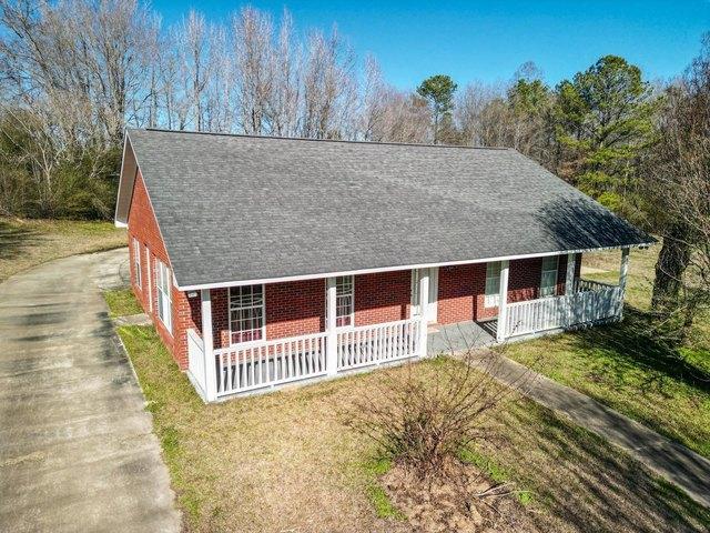 House for sale in Winfield, Alabama