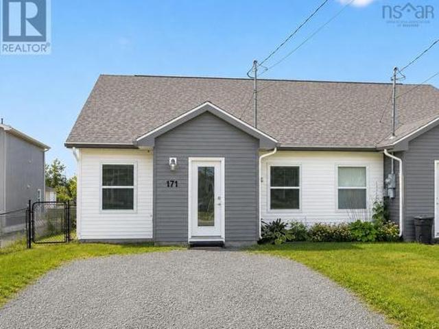 House for sale in Cole Harbour, Nova Scotia