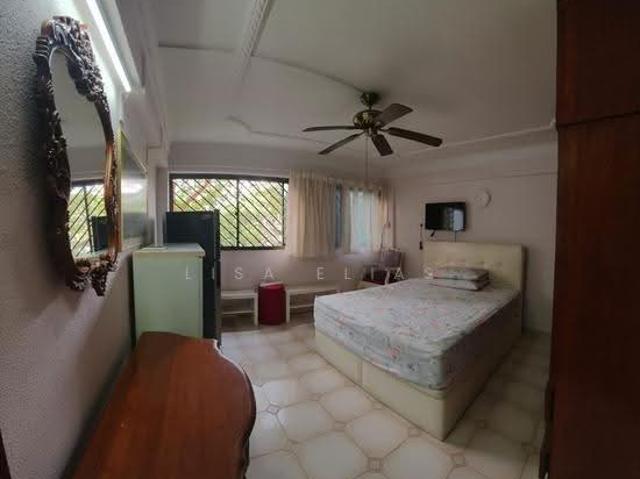 Apartment for rent in Bedok South, Singapore