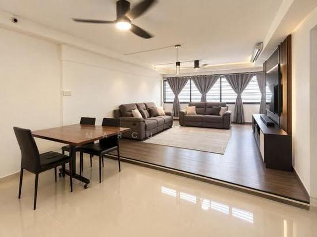 Apartment for rent in Bukit Batok West, Singapore