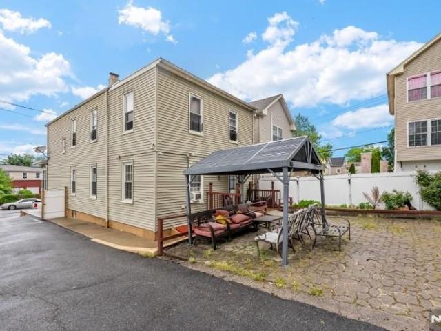 House for sale in Passaic, New Jersey