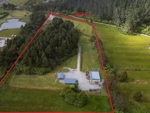 House for sale in West Coast