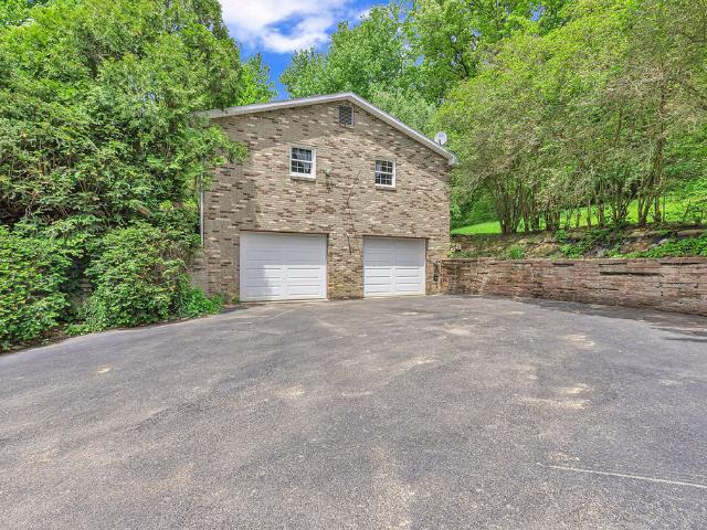 House for sale in Beaver, Pennsylvania