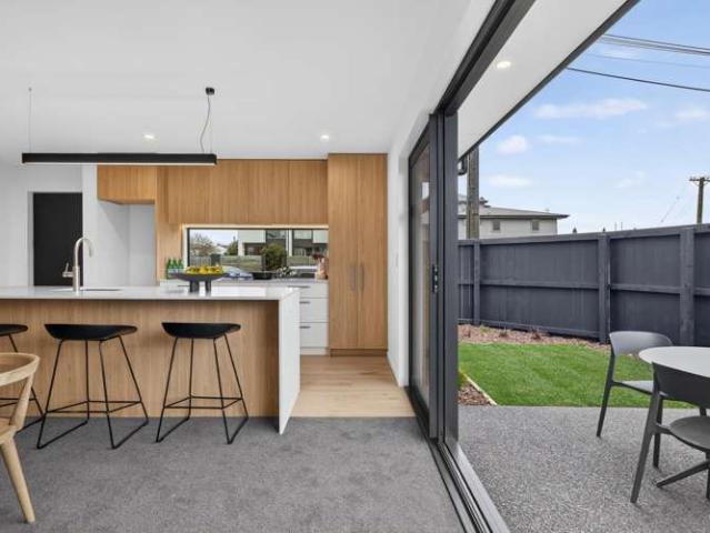 House for sale in Saint Albans, Canterbury