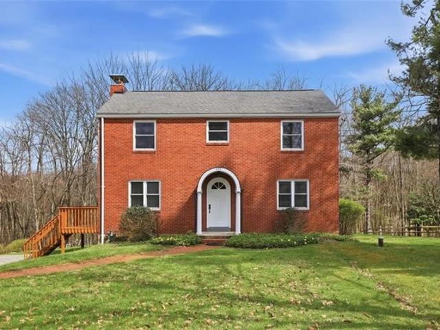 House for sale in Wexford, Pennsylvania