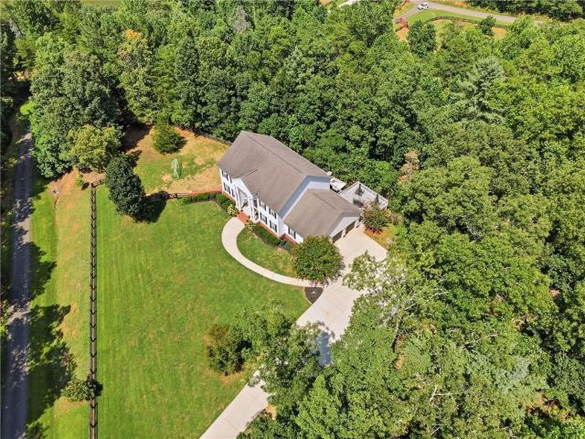 House for sale in Dawsonville, Georgia
