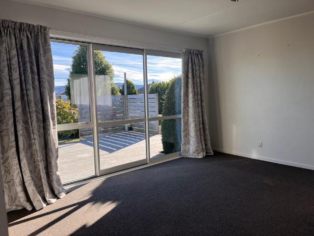 House for rent in Otakou
