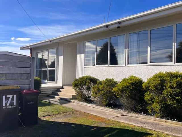 House for rent in Otakou