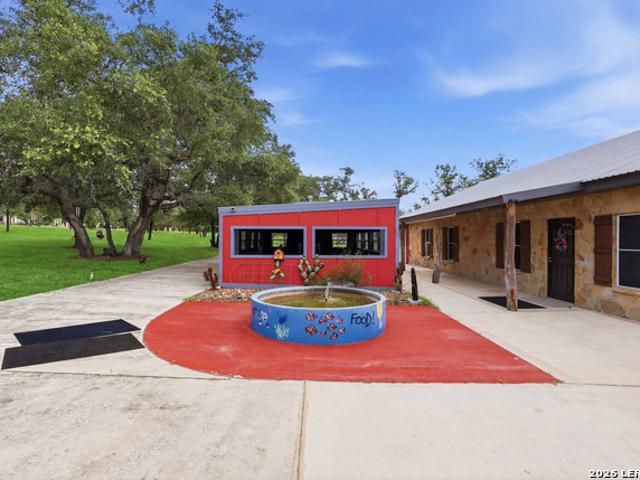 House for sale in Poteet, Texas