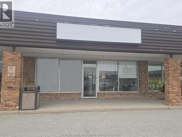 Commercial for rent in Chatham, Southwestern Ontario