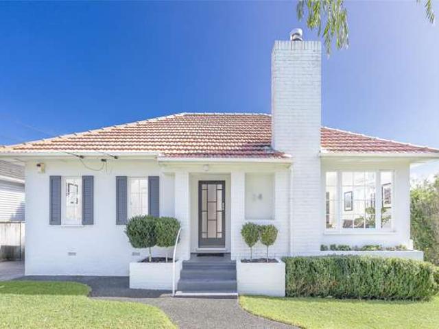 House for sale in Balmoral, Oroua County
