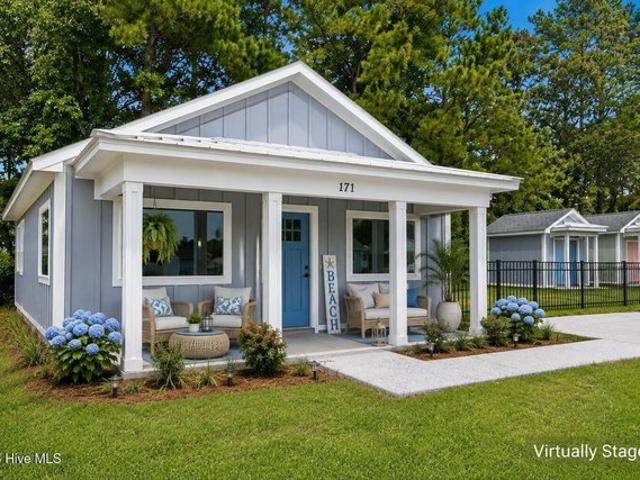 Condo for sale in Swansboro, North Carolina