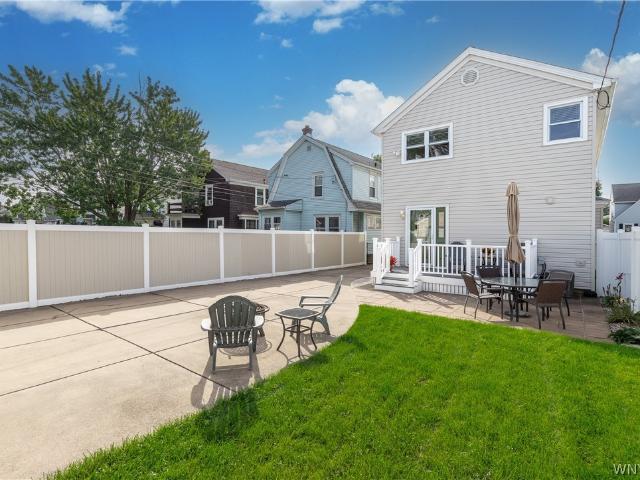 House for sale in Tonawanda, New York