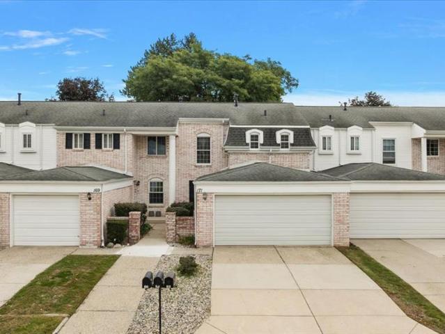Condo for sale in Stratford Manor, Rochester Hills