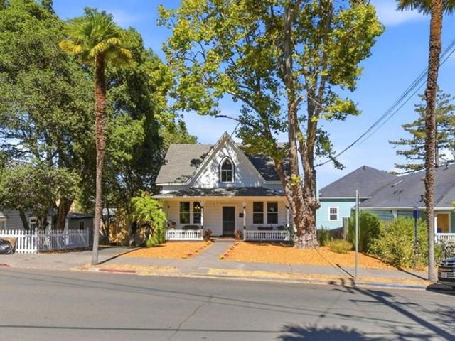 House for sale in Sebastopol, California