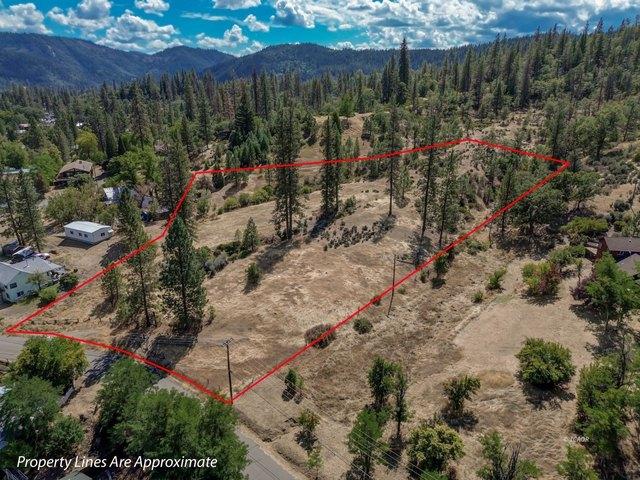 Land for sale in Weaverville, California