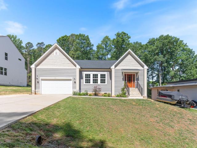 House for sale in Lake Royale, Louisburg