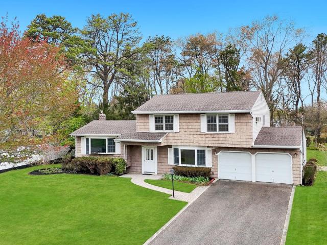 Property for sale in Bohemia, New York