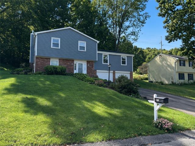 House for sale in Zelienople, Butler County