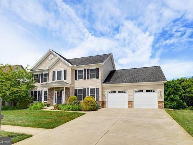 House for sale in Cumberland, Pennsylvania