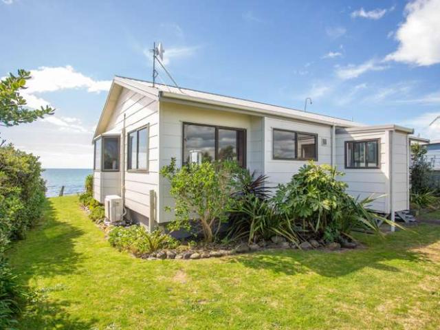 House for sale in Pukehina, Bay Of Plenty
