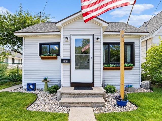 House for sale in Northside, Manistee