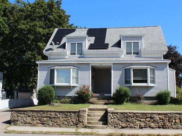 Condo for sale in Bellingham, Massachusetts