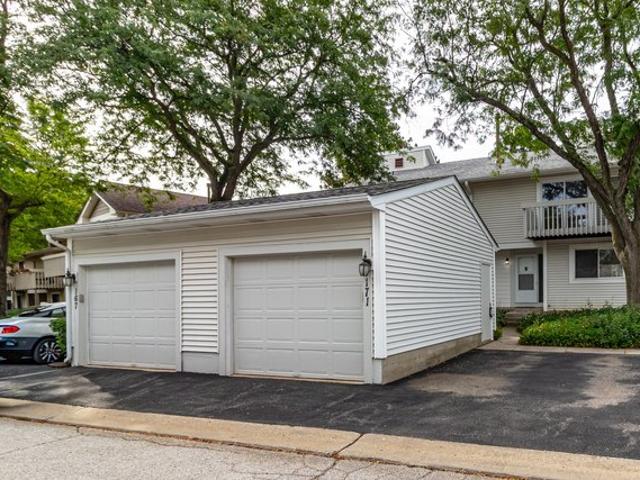 Townhouse for sale in Vernon Hills, Illinois