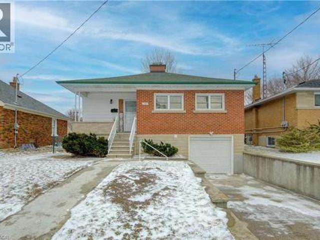 House for sale in Kitchener, Ontario
