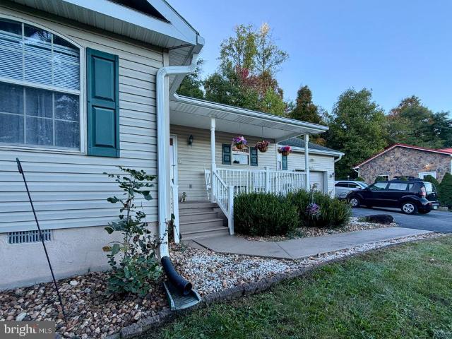House for sale in Bath, Morgan County