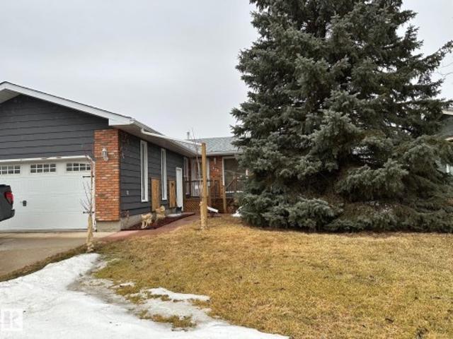 House for sale in Wetaskiwin, Alberta