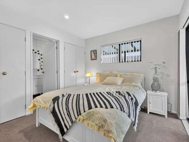 House for sale in Manurewa, Oroua County